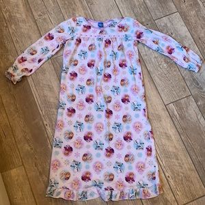 Disney Frozen Sz 10 Cozy Nightgown